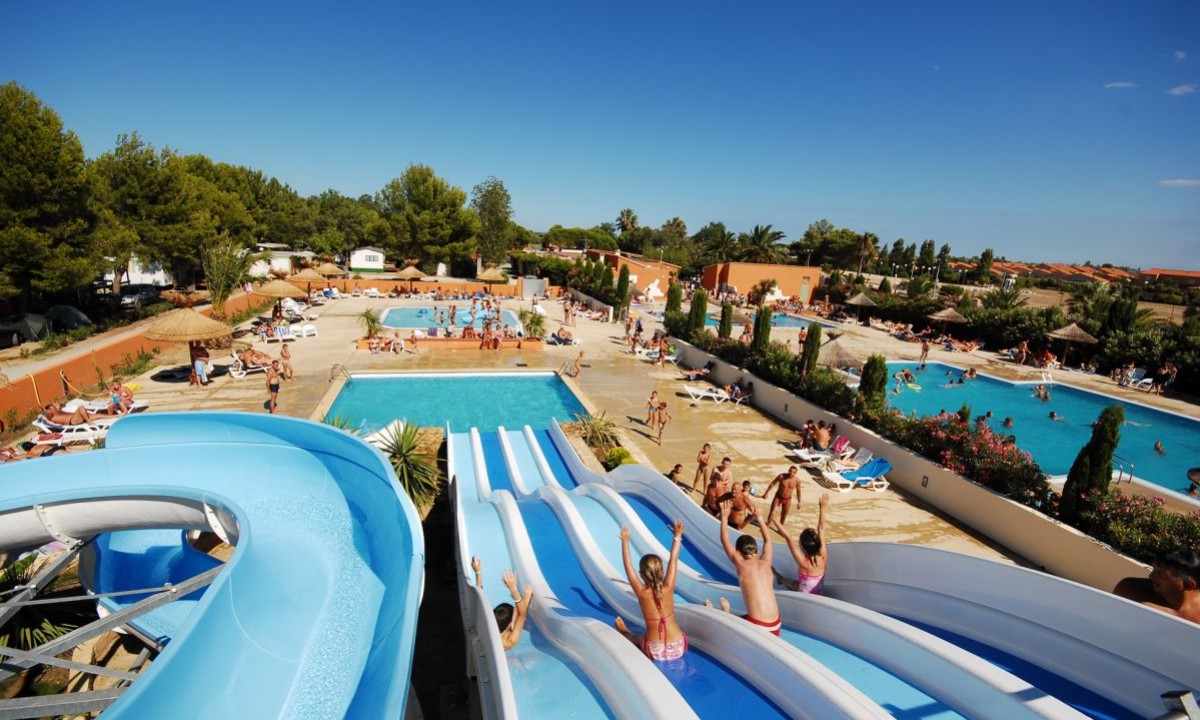 Camping-Les-Tropiques-glijbaan Camping-Les-Tropiques-glijbaan