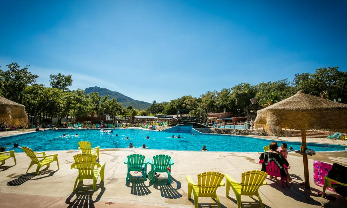 Camping-Le-Bois-Fleuri-uitzicht Camping-Le-Bois-Fleuri-uitzicht