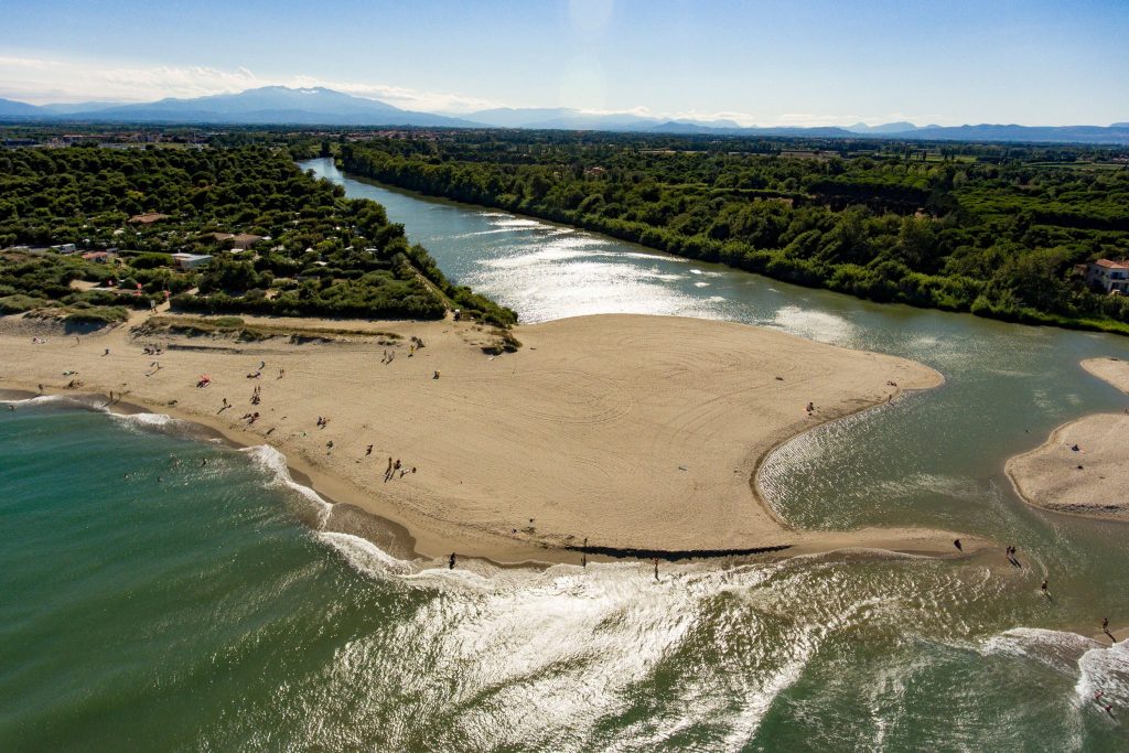 Camping Le Bosquet in Canet-en-Roussillon, Occitania, France