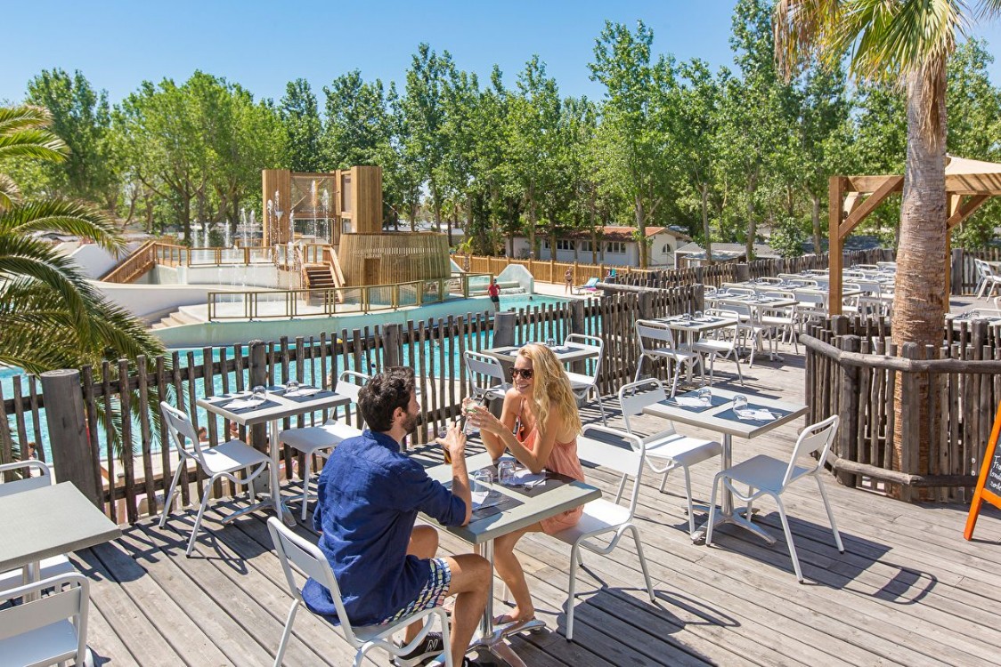 Camping-Blue-Bayou-terras Camping-Blue-Bayou-terras