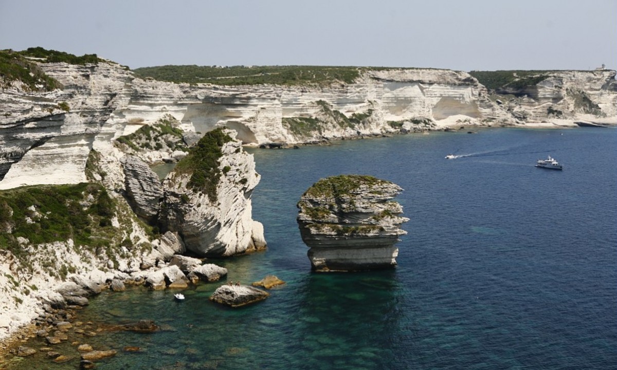 Camping Acqua e Sole in Zonza, Corsica, France - Photo 3