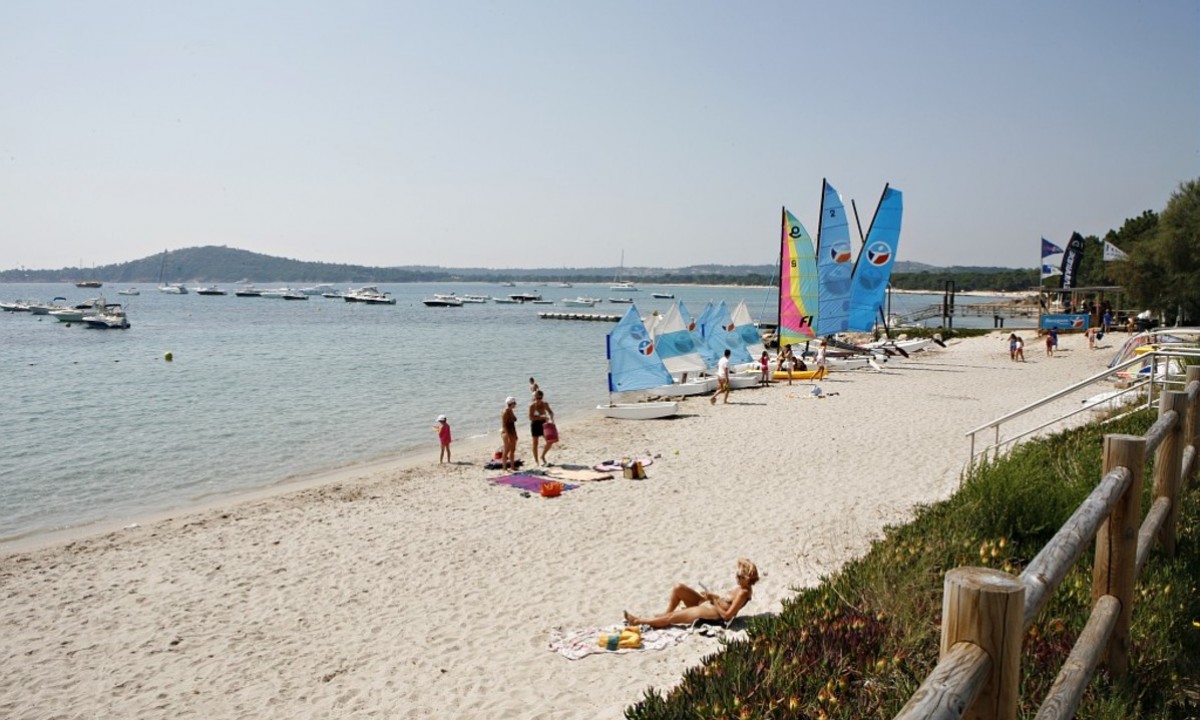 Camping Acqua e Sole in Zonza, Corsica, France - Photo 2