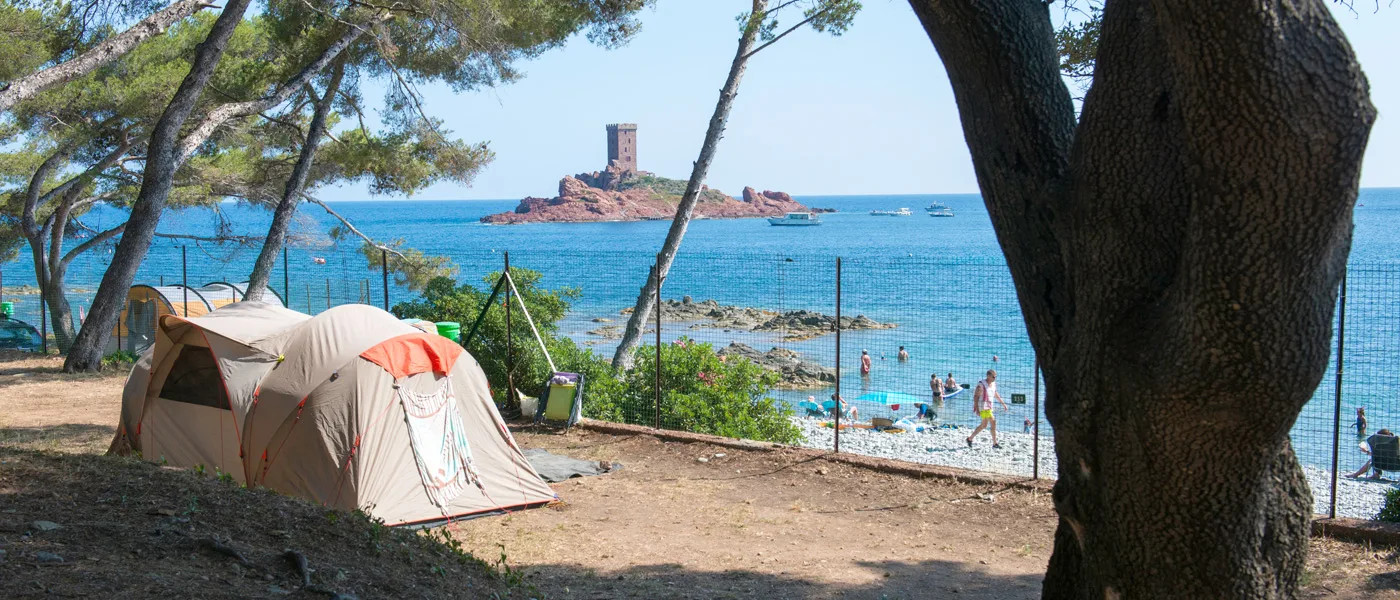 Camping-Le-Dramont-zee01 Camping-Le-Dramont-zee01