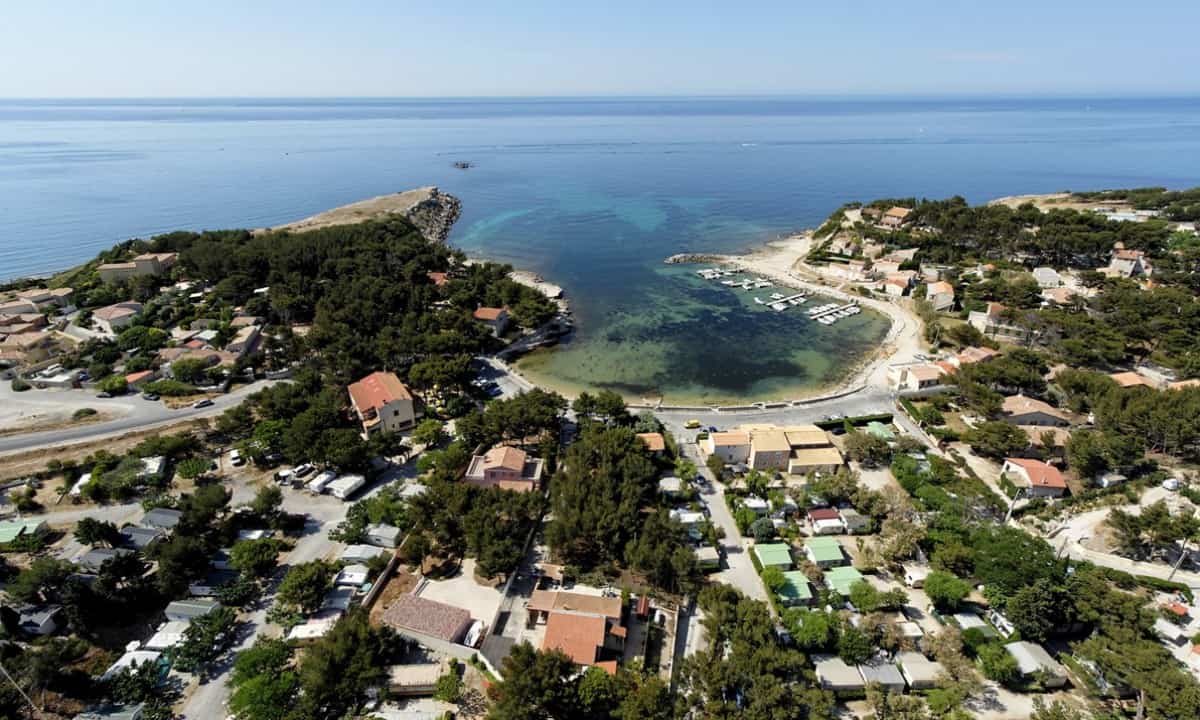 Camping-Lou-Cigalon-ligging Camping-Lou-Cigalon-ligging