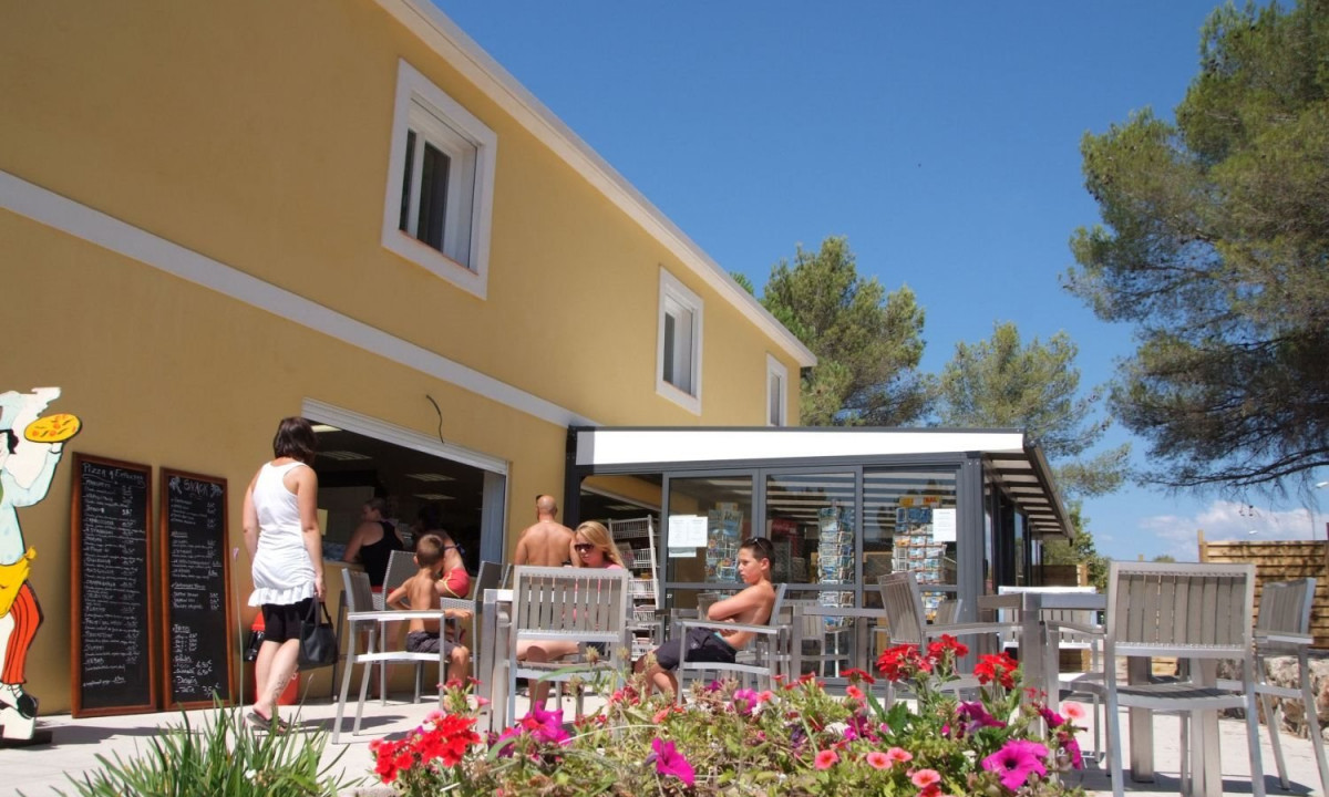 Camping-Le-Fréjus-terras Camping-Le-Fréjus-terras