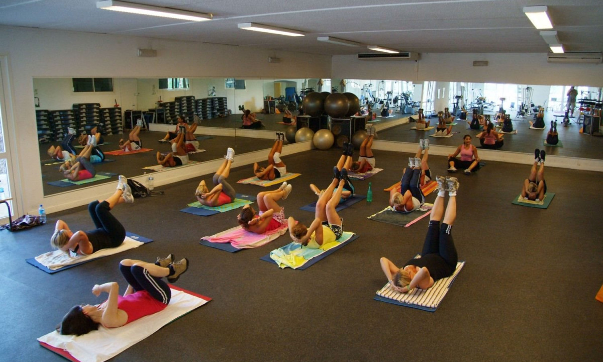 Camping-La-Baume-La-Palmeraie-yoga Camping-La-Baume-La-Palmeraie-yoga