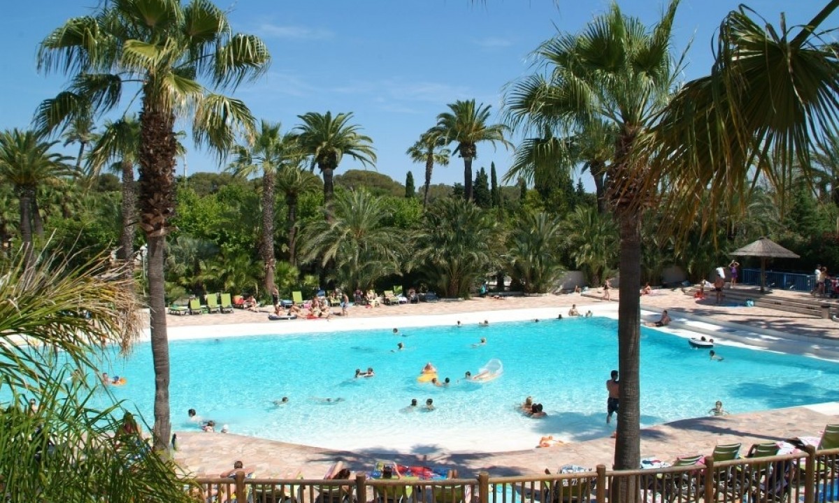 Camping-La-Baume-La-Palmeraie-zwembad-2 Camping-La-Baume-La-Palmeraie-zwembad-2