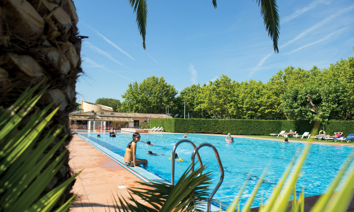 Camping-La-Plage-d-Argens-zwembad Camping-La-Plage-d-Argens-zwembad
