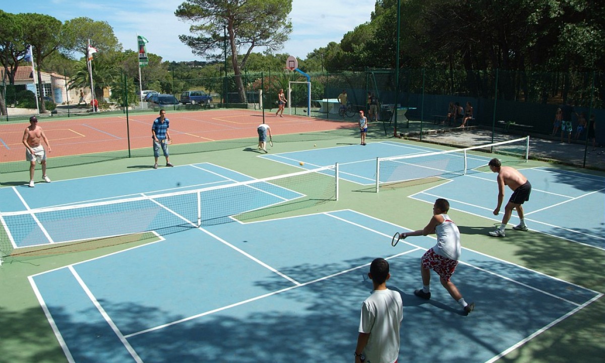 Camping La Bastiane in Puget-sur-Argens, Provence-Alpes-Côte d'Azur, France - Photo 2