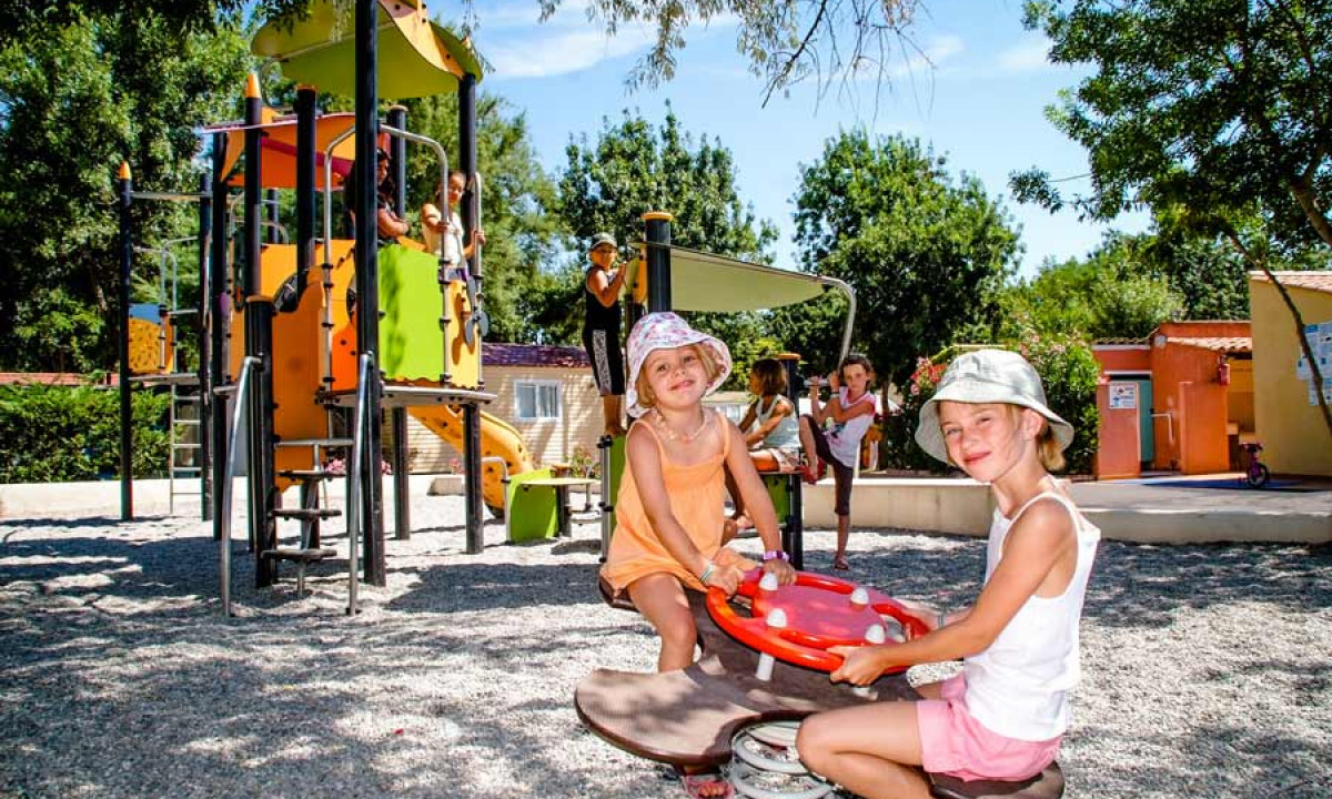Camping Port Pothuau in Hyères, Provence-Alpes-Côte d'Azur, France photo 2