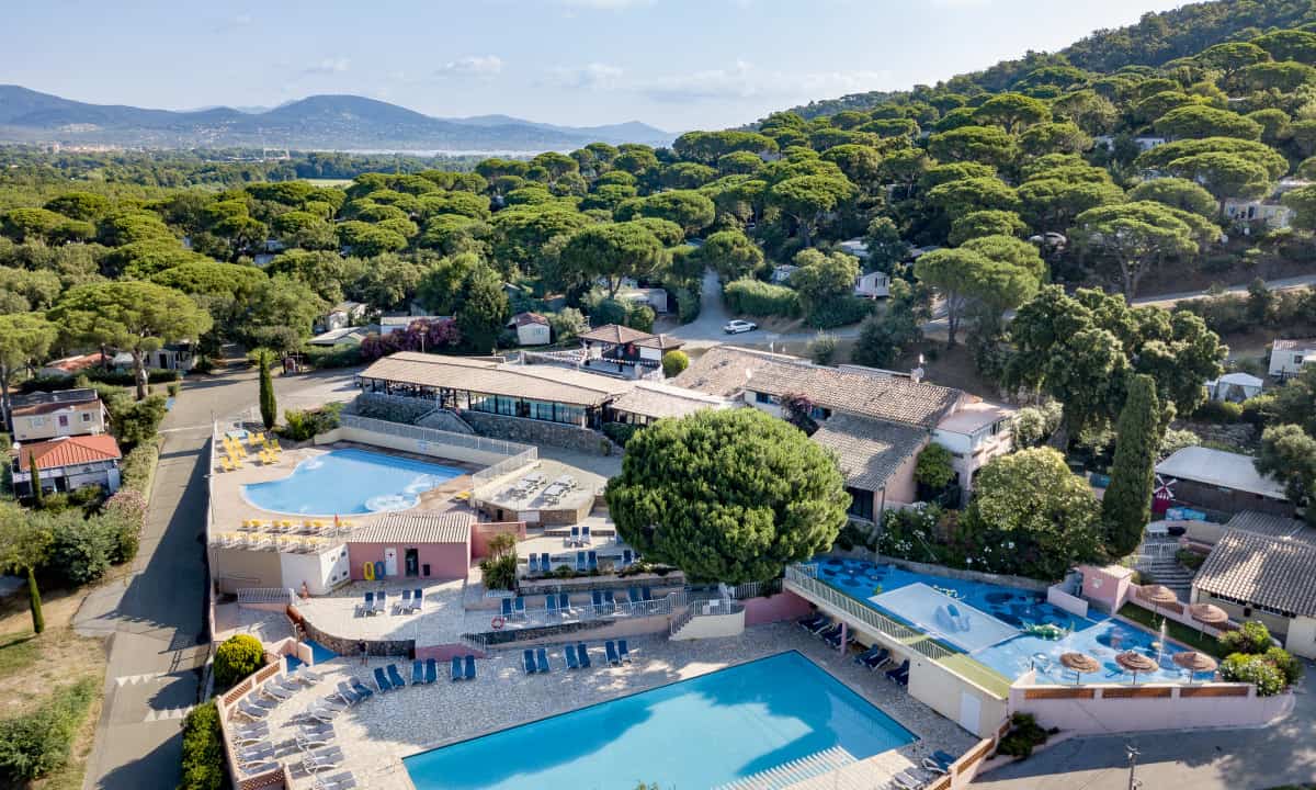 Camping-Parc-Saint-James-Parc-Montana-overzicht-2 Camping-Parc-Saint-James-Parc-Montana-overzicht-2