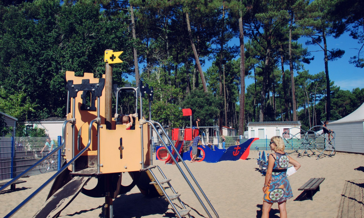 Camping-Lou-Pignada-Messanges-speeltuin Camping-Lou-Pignada-Messanges-speeltuin