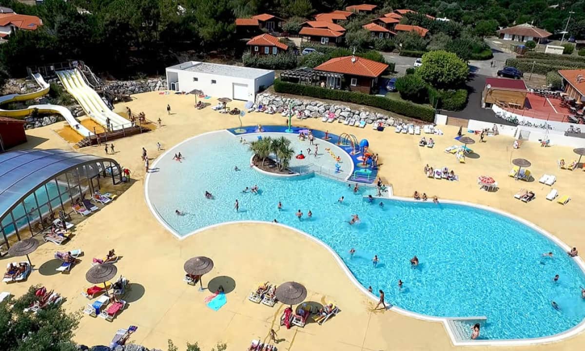 Camping-de-la-Plage-Mimizan-zwembad-overzicht Camping-de-la-Plage-Mimizan-zwembad-overzicht
