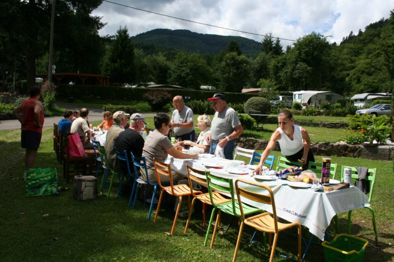 Camping la Mine d Argent BBQ 2 768x512