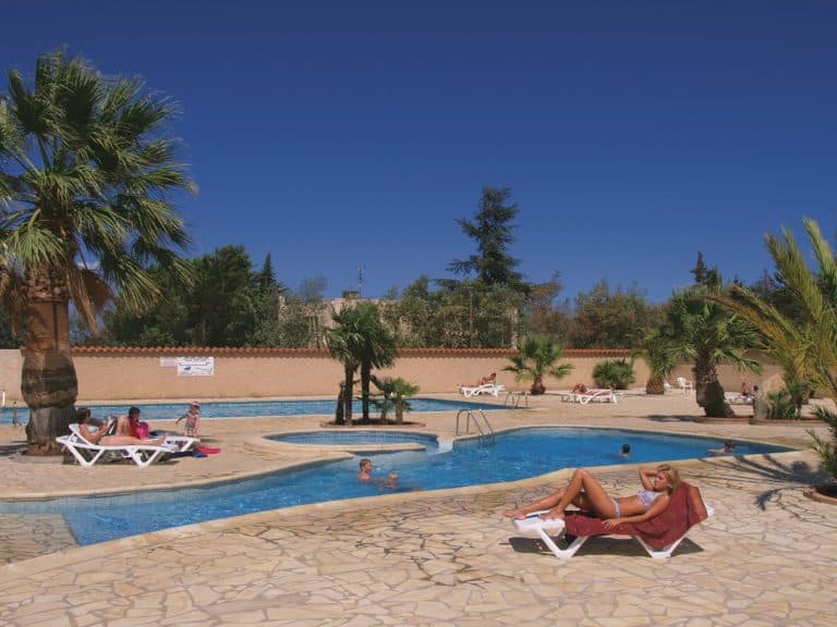 camping la coste rouge zwembad 768x576