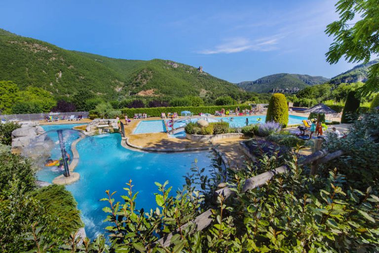 Camping Val de Cantobre zwembad 768x512