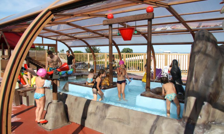 Camping Bellevue Deauville waterspeeltuin 768x461