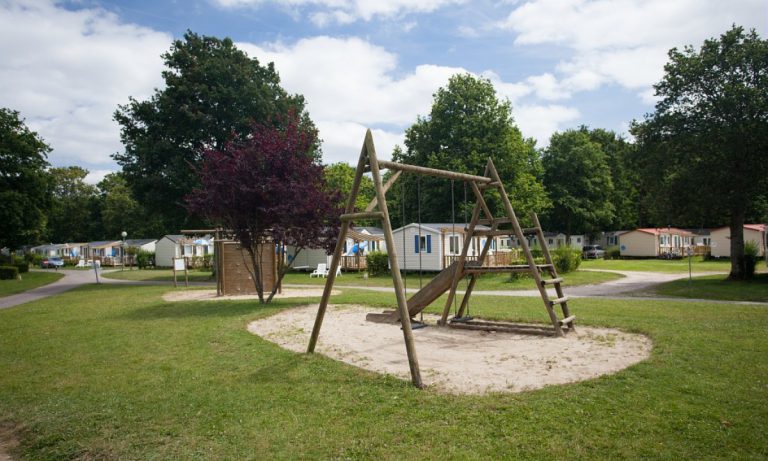 Camping Chateau de Galinée speeltuin 768x461
