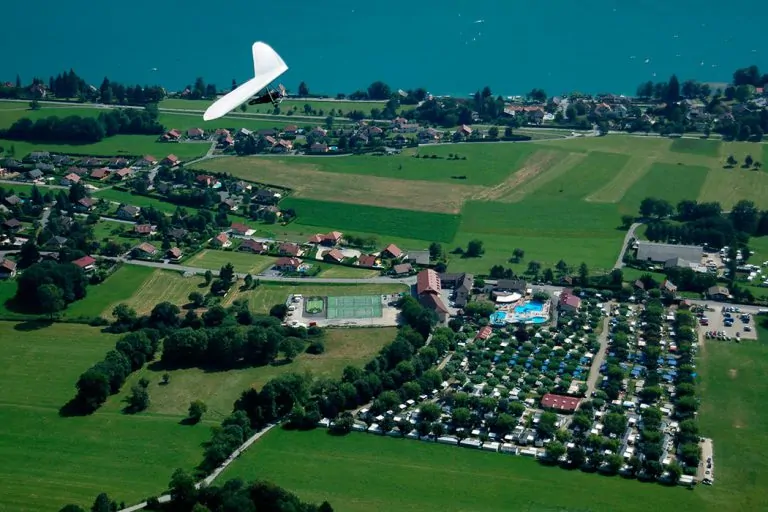 Camping L Ideal meer van Annecy 768x512