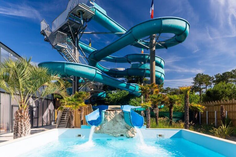 Camping La Pinède Palmyre glijbaan 2 768x512