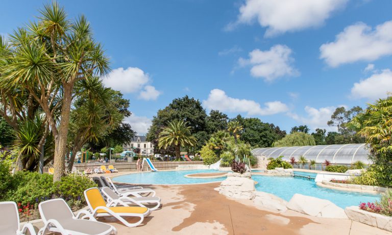 Camping La Ville Huchet zwembad 2 768x461