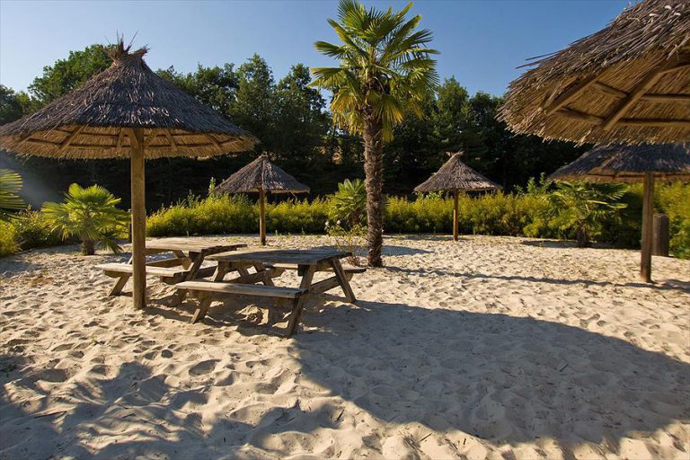 Camping Lac des 3 Vallées strand 768x512