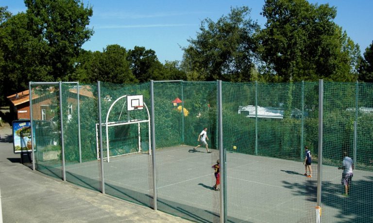 Camping Le Patisseau sportveldje 768x461