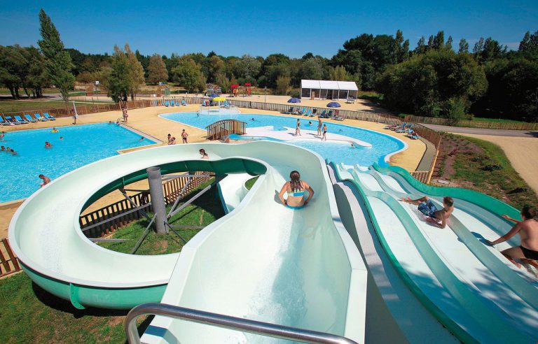 Camping Le Vorlen glijbaan 768x492