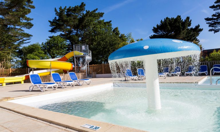 Camping Port de la Chaine waterspeeltuin 768x461