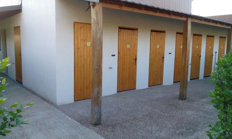 Camping Ferme de Prunay sanitair 768x461