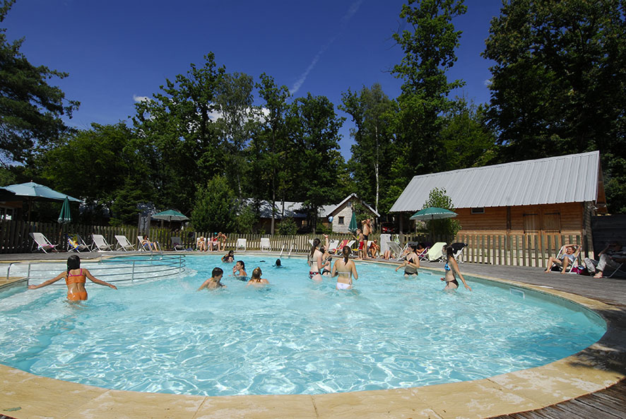 Huttopia Versailles campsite in Versailles, Île-de-France, France - Photo 2