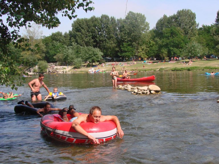 Camping La Chapoulière kanovaren 768x576