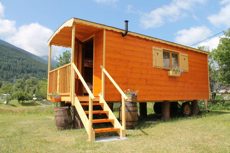 Camping Municipal Le Val D Ambin pipowagen huren 768x512