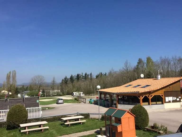 Camping Porte des Vosges 768x576