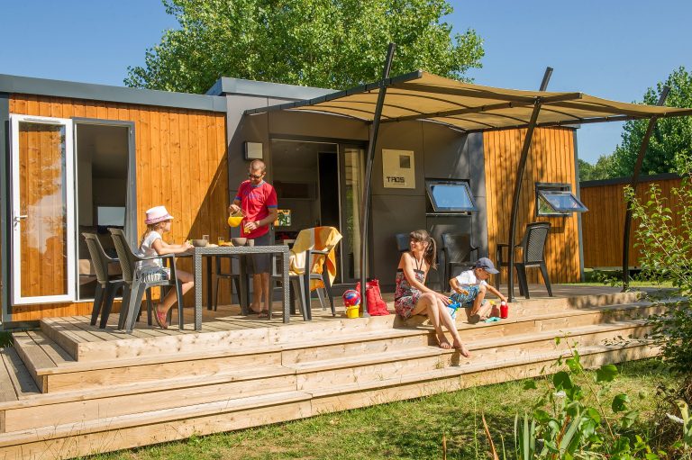 Camping Sites et Paysages Kanopée Village stacaravan huren 768x511