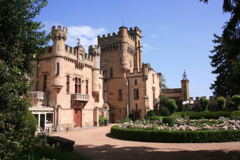 Camping Château La Grange Fort kasteel 768x512