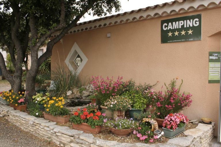 Camping L Oliveraie entree 768x512