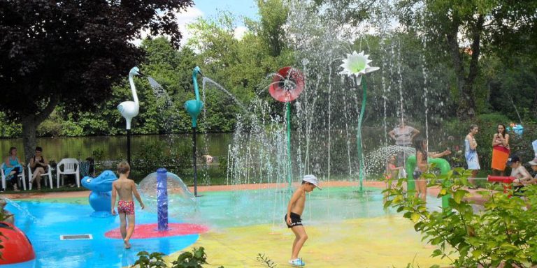 Camping des Halles waterspeeltuin 768x384