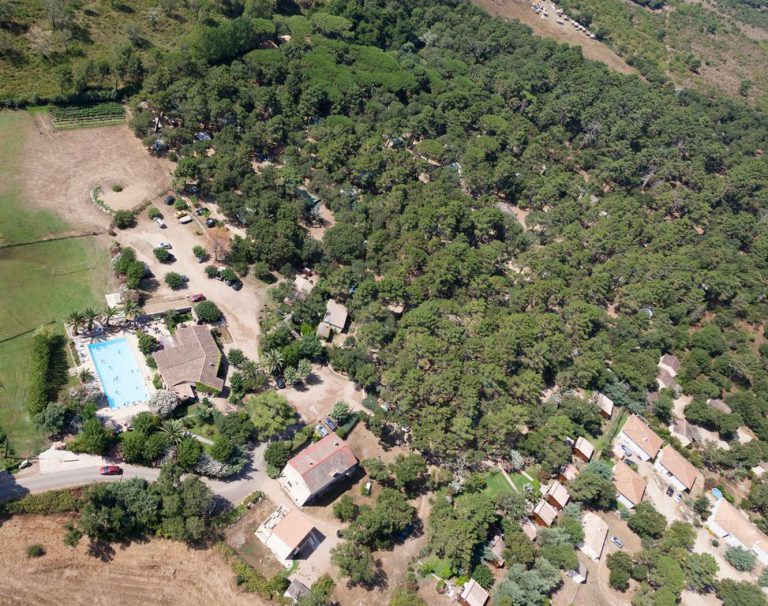 Camping Arutoli in Porto Vecchio op Corsica overzicht 768x606