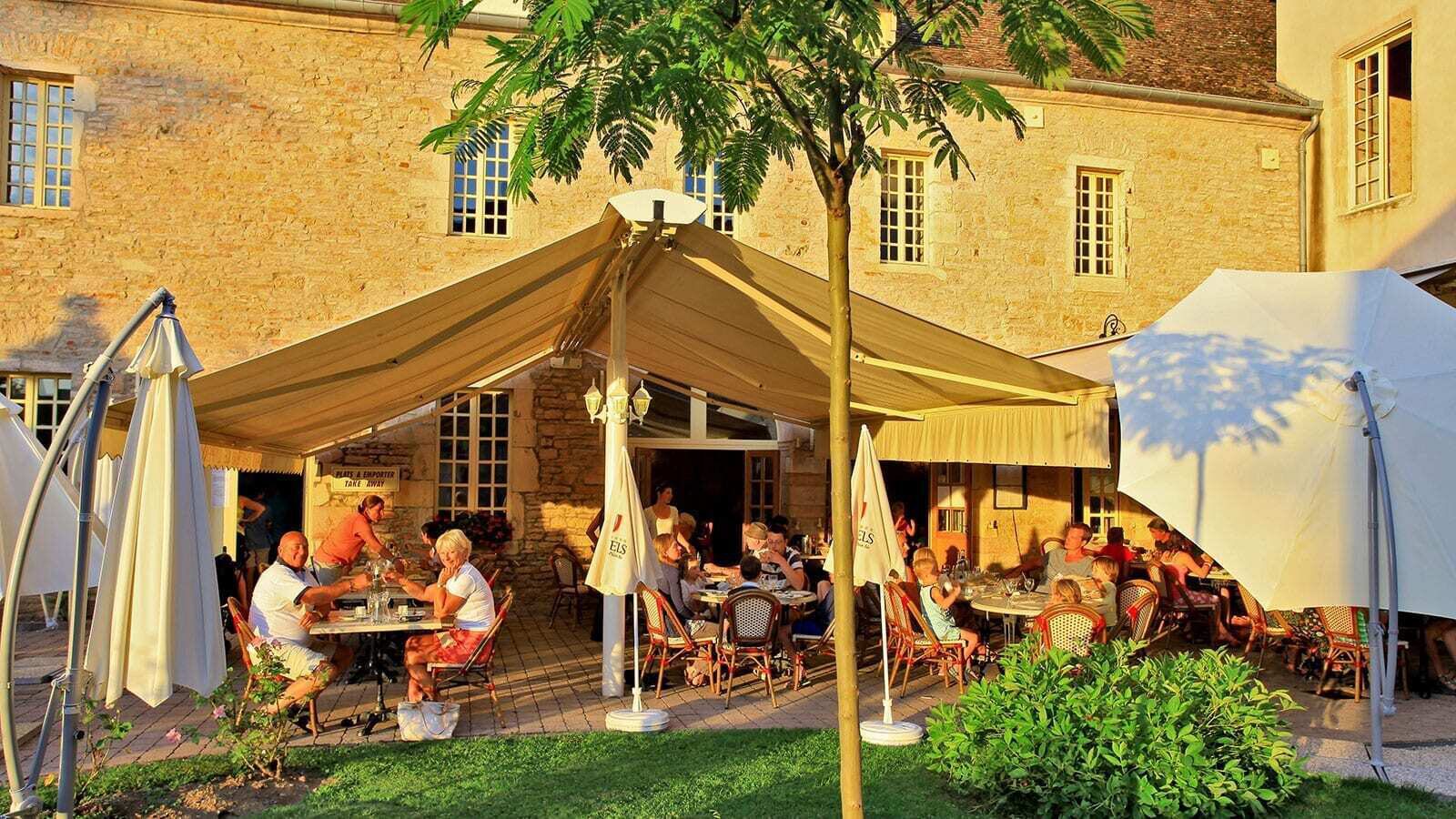 Camping Château de l'Epervière in Gigny-sur-Saône photo 3
