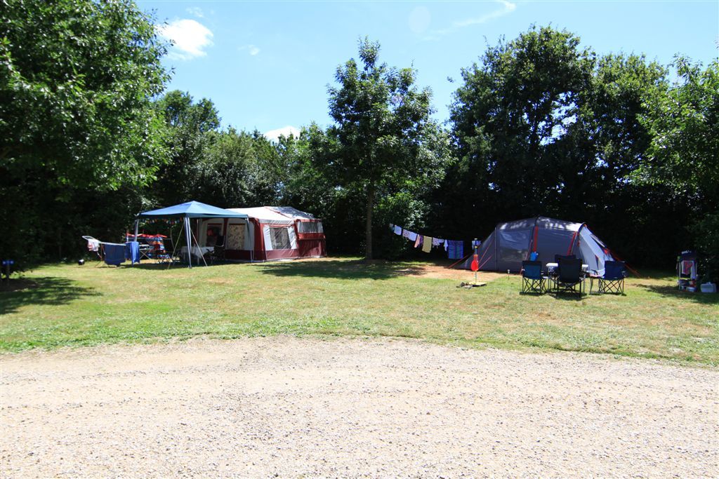 Camping Paradis la Bretonnière in Saint-Julien-des-Landes, Pays de la Loire, France - Photo 2
