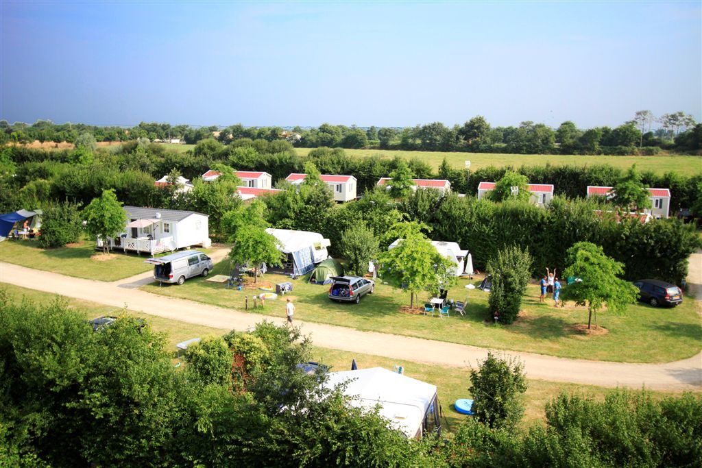 Camping Paradis la Bretonnière in Saint-Julien-des-Landes, Pays de la Loire, France - Photo 3
