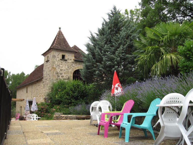 Camping Domaine Papillon terras 768x576