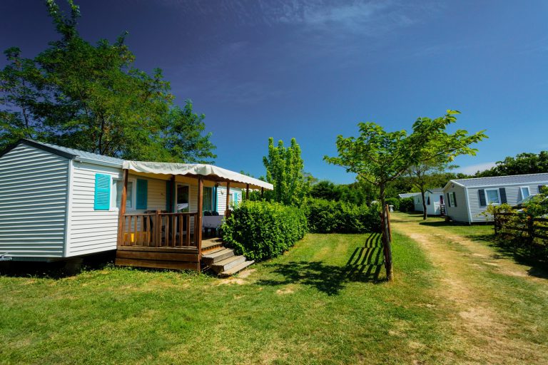 Camping Domaine Saint Laurent in de Aude stacaravan huren 768x512