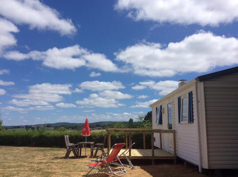 Camping Dun le palestel Creuse stacaravan huren 768x574