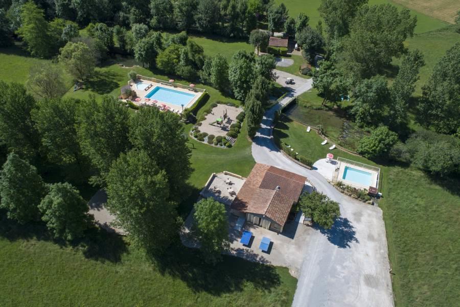 Camping Le Douzou in Bouzic photo 3