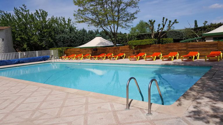Camping Les Paillotes zwembad 768x432