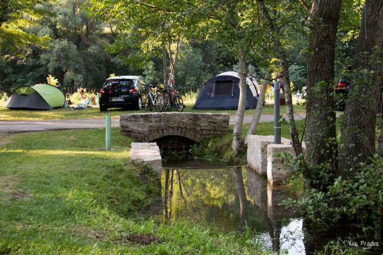 Camping Les Prades staanplaats 768x512