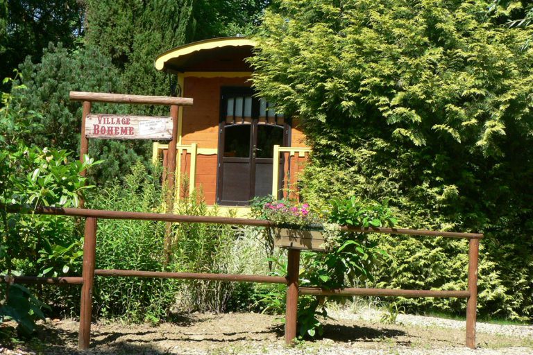 Camping Les Étangs Du Moulin Pipowagens 768x512
