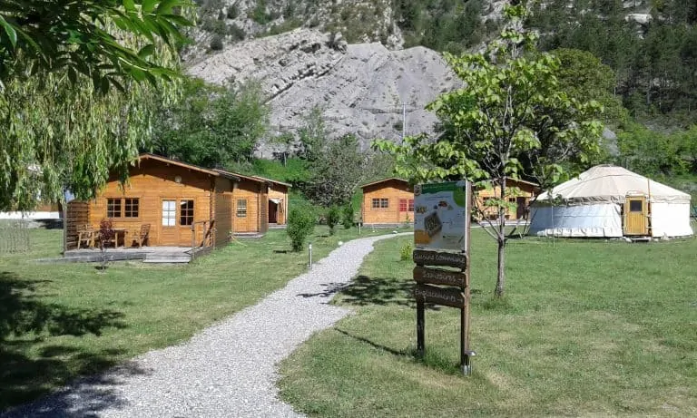 Camping Mandala chalet huren 768x461